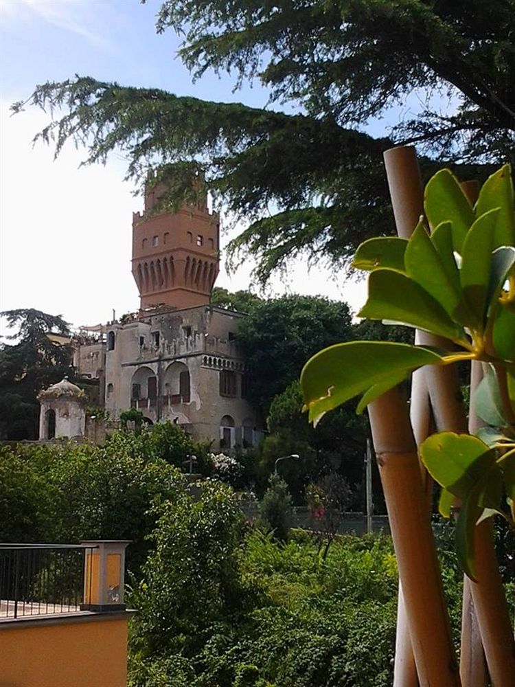 ナポリ La Torre Di Ro Bed & Breakfast エクステリア 写真